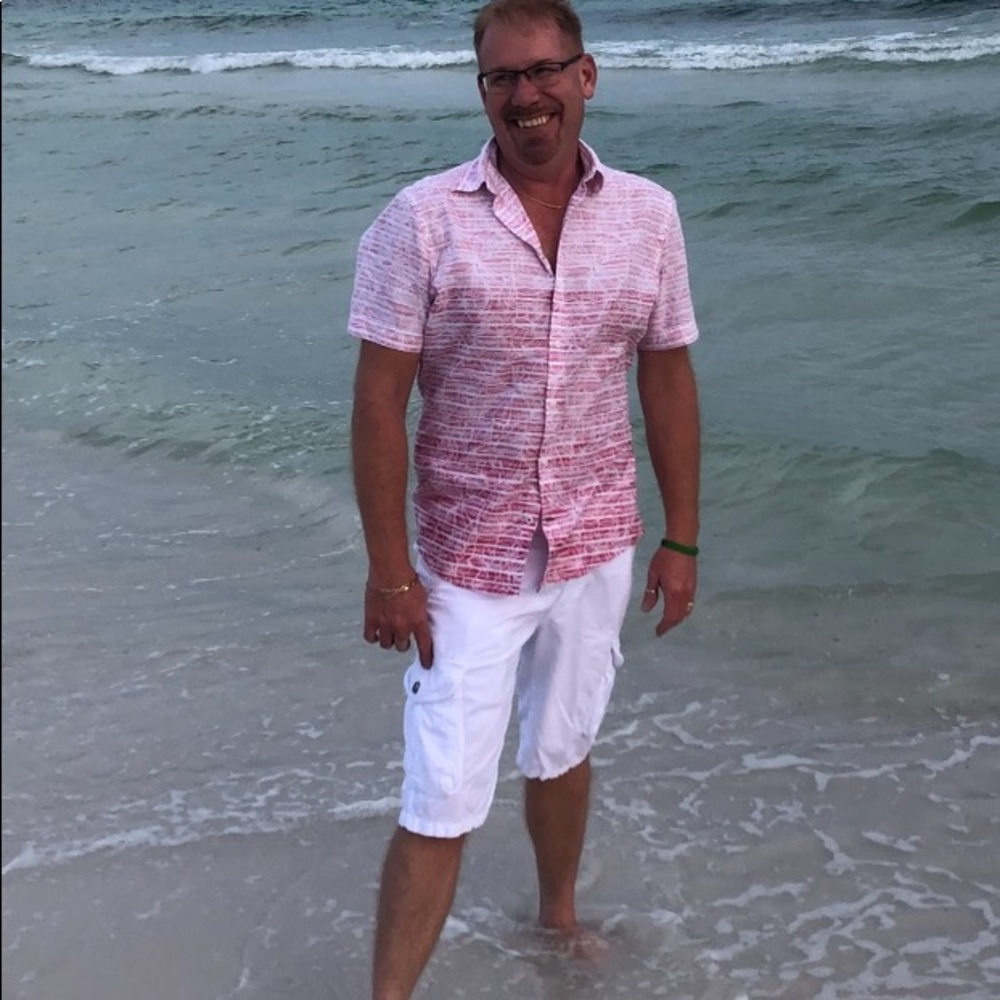 Meet your Posher, Adam - Picture 5 of 5